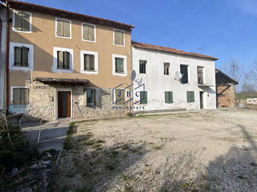 Immagine 23 di Rustico / casale in vendita  a Fontanelle