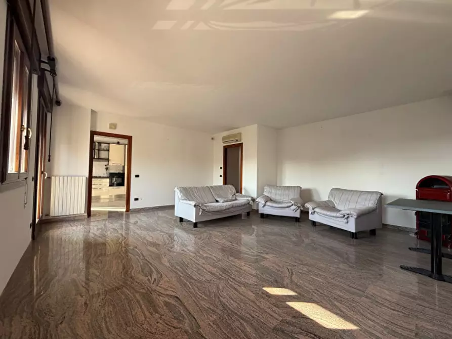 Immagine 7 di Appartamento in vendita  in Via Otto Marzo a Campolongo Maggiore