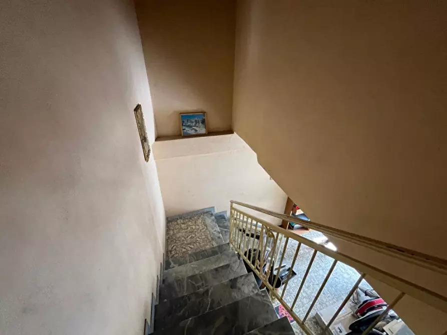 Immagine 11 di Casa bifamiliare in vendita  in Via Roma a Lovero