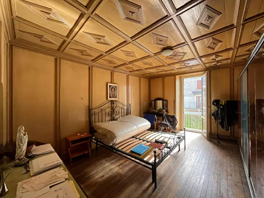 Immagine 13 di Casa bifamiliare in vendita  in Via Roma a Lovero