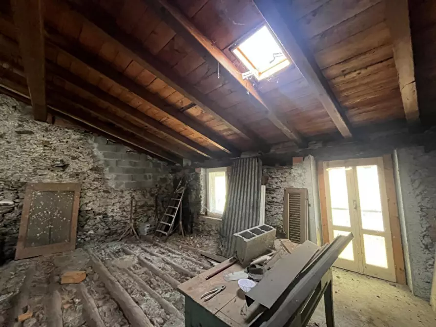 Immagine 16 di Casa bifamiliare in vendita  in Via Roma a Lovero