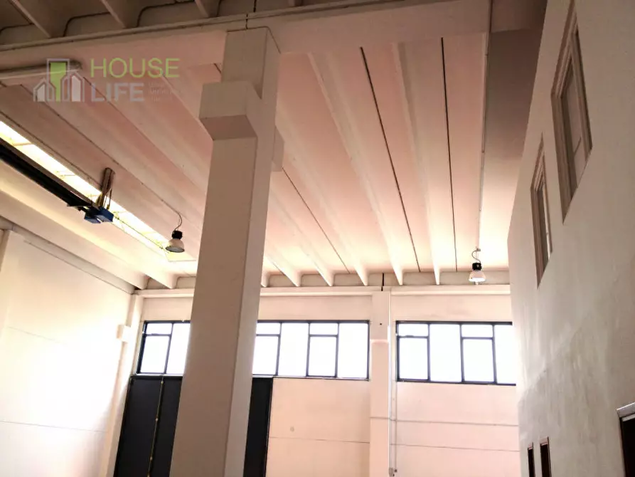 Immagine 10 di Capannone industriale in vendita  in Via Francesco Foscari a Thiene