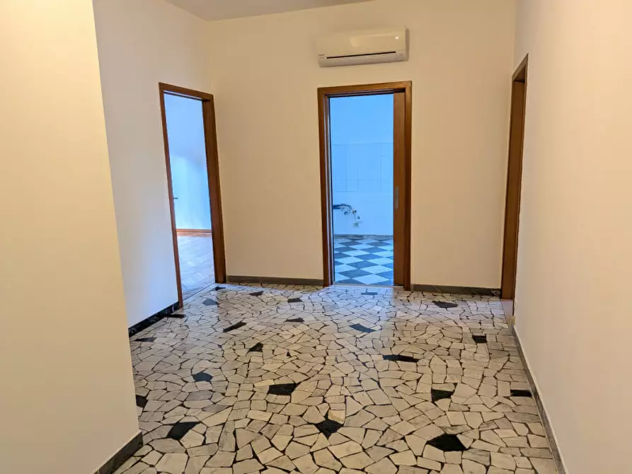 Immagine 1 di Appartamento in affitto  in Via IV Novembre a Padova