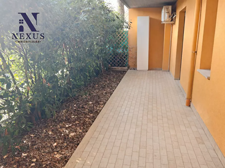 Immagine 9 di Appartamento in vendita  in Via Capri a Senigallia