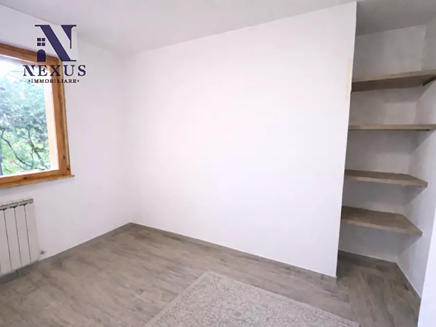 Immagine 18 di Appartamento in vendita  in Via Capri a Senigallia