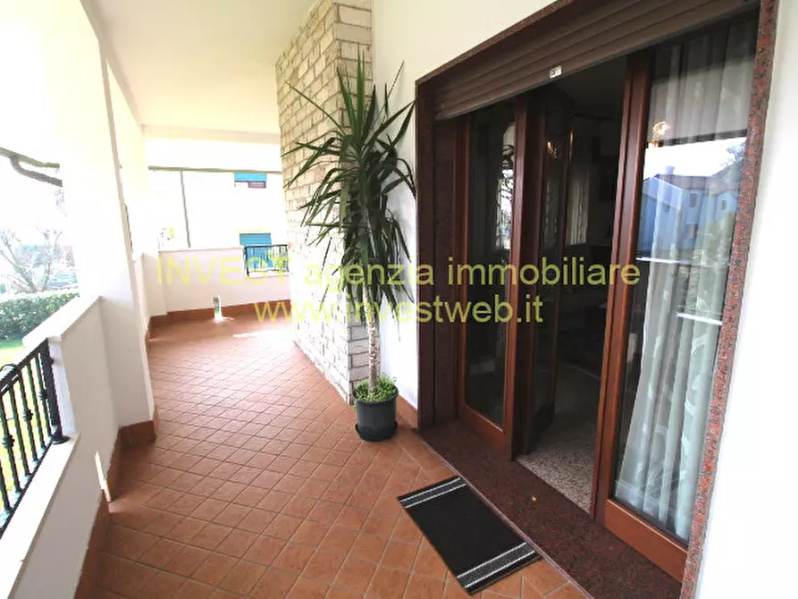 Immagine 10 di Villa in vendita  in via Morosini 37 a Rosolina