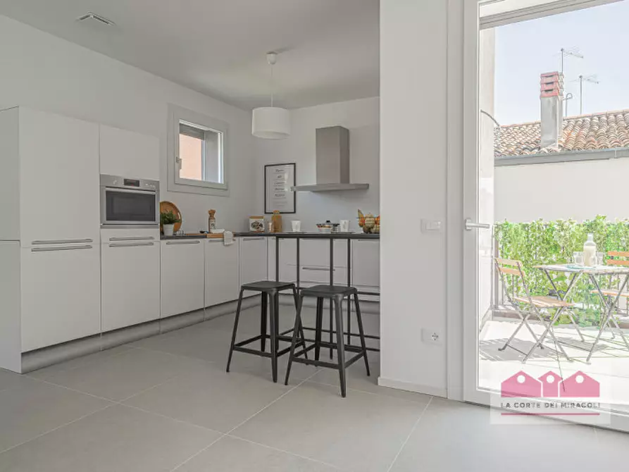 Immagine 9 di Casa bifamiliare in vendita  in VIALE TRIESTE a Vicenza
