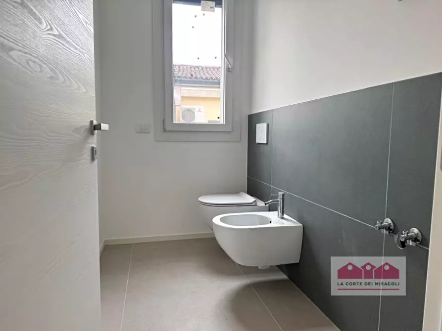 Immagine 12 di Casa bifamiliare in vendita  in VIALE TRIESTE a Vicenza