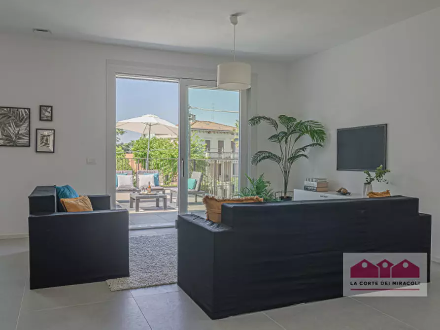 Immagine 14 di Casa bifamiliare in vendita  in VIALE TRIESTE a Vicenza