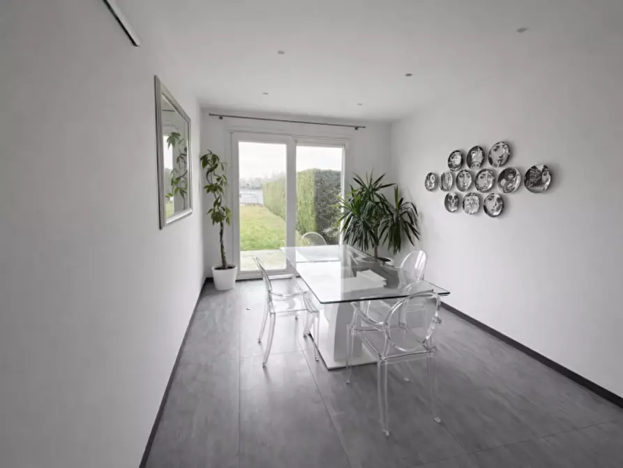 Immagine 3 di Casa trifamiliare in vendita  in Via Barbariga a Vigonza