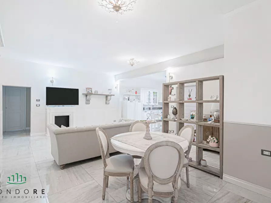 Immagine 6 di Appartamento in vendita  in Via Porrettana a Casalecchio Di Reno