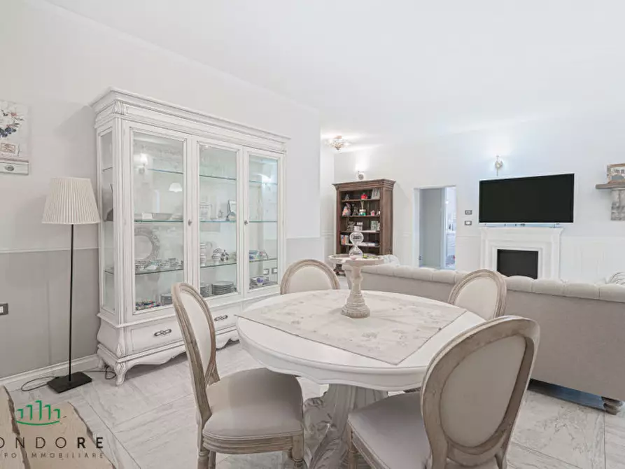 Immagine 7 di Appartamento in vendita  in Via Porrettana a Casalecchio Di Reno