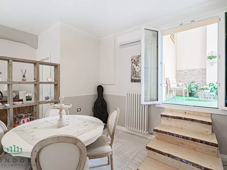 Immagine 8 di Appartamento in vendita  in Via Porrettana a Casalecchio Di Reno