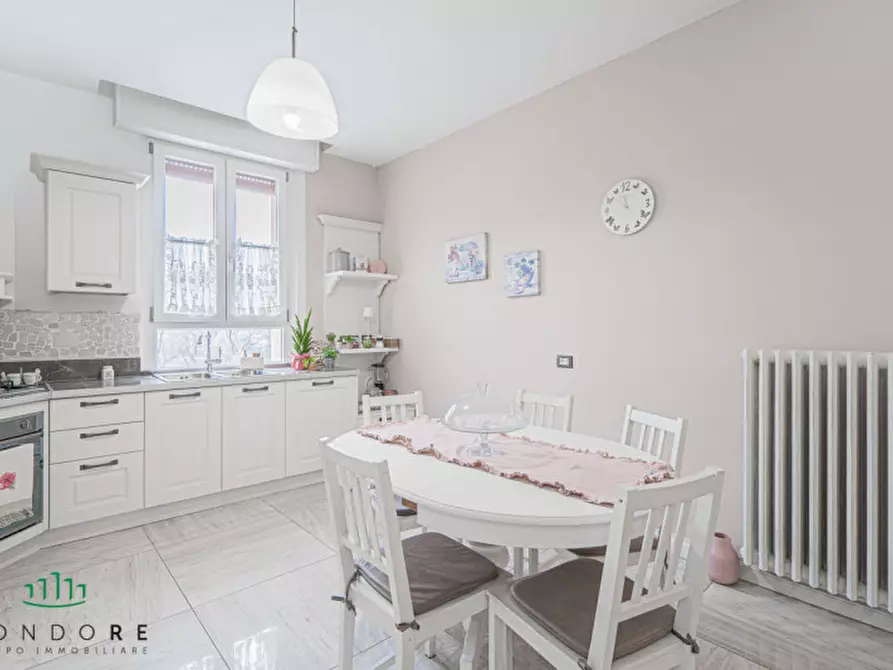 Immagine 19 di Appartamento in vendita  in Via Porrettana a Casalecchio Di Reno