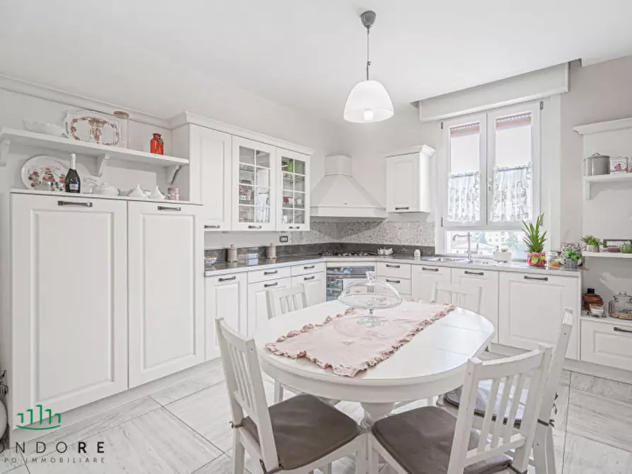 Immagine 20 di Appartamento in vendita  in Via Porrettana a Casalecchio Di Reno