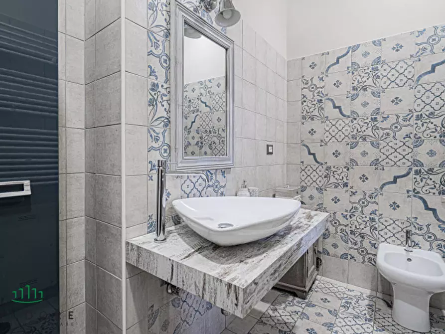 Immagine 40 di Appartamento in vendita  in Via Porrettana a Casalecchio Di Reno