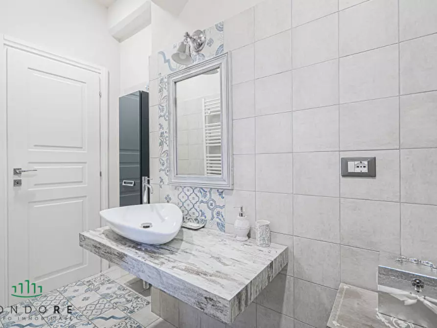 Immagine 43 di Appartamento in vendita  in Via Porrettana a Casalecchio Di Reno