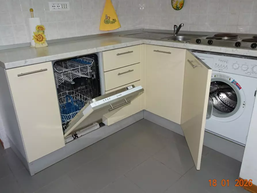 Immagine 8 di Villa in vendita  in Regione Caliogna a Melazzo