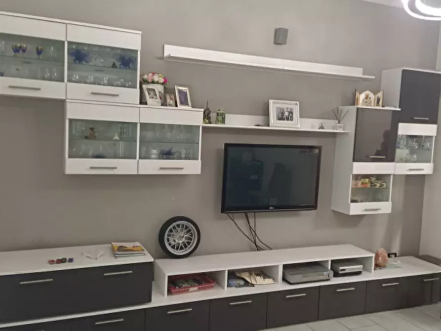 Immagine 2 di Appartamento in vendita  in Via Amerano a None