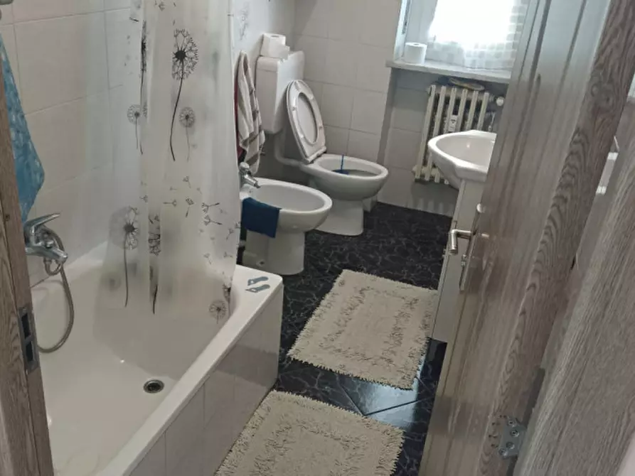 Immagine 7 di Appartamento in vendita  in Via Amerano a None