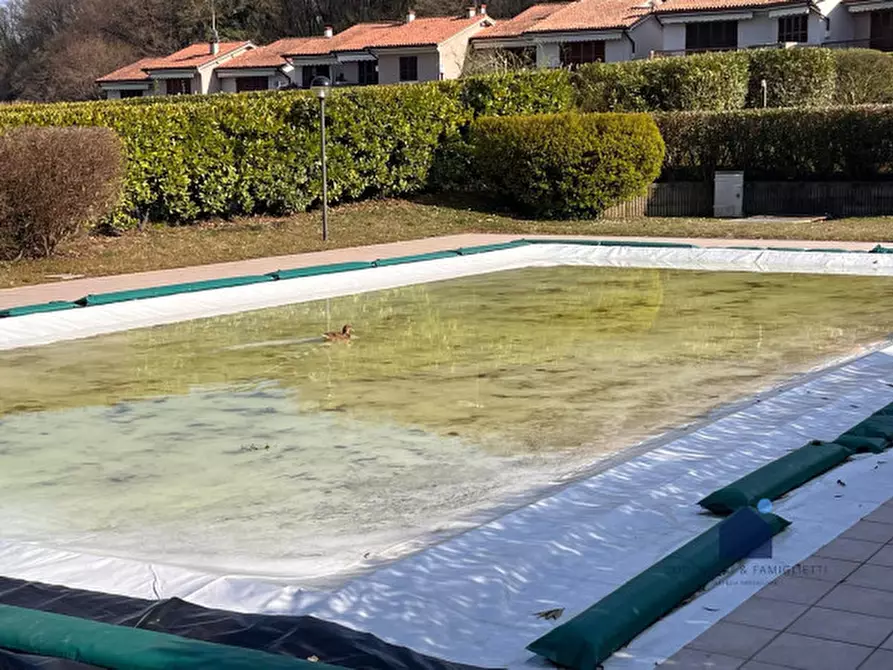 Immagine 6 di Appartamento in vendita  in Via Prais, 40 a Padenghe Sul Garda