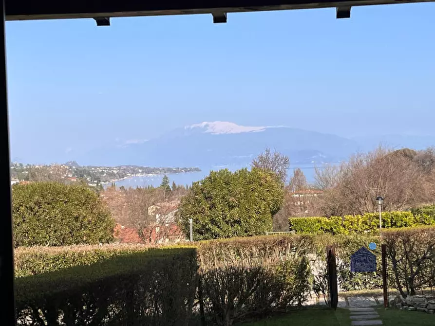 Immagine 15 di Appartamento in vendita  in Via Prais, 40 a Padenghe Sul Garda