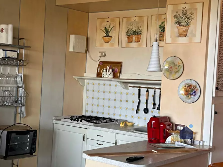 Immagine 21 di Appartamento in vendita  in Via Prais, 40 a Padenghe Sul Garda