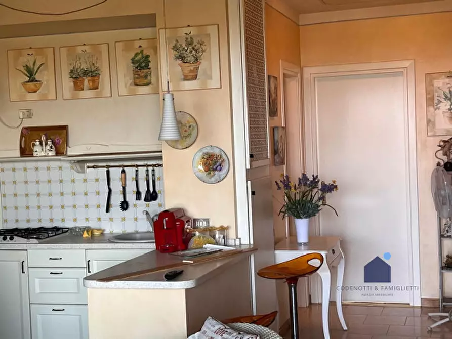 Immagine 24 di Appartamento in vendita  in Via Prais, 40 a Padenghe Sul Garda