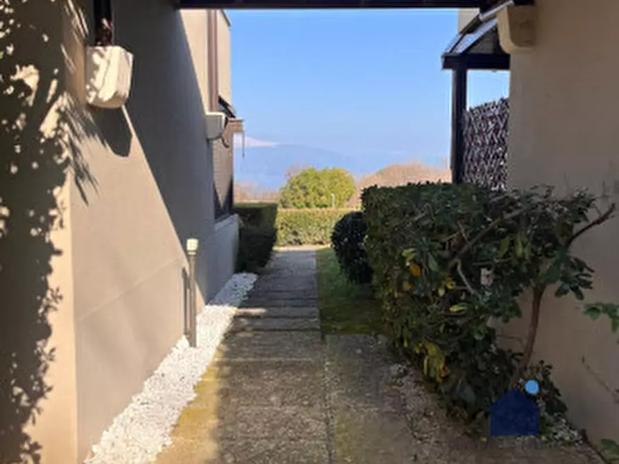 Immagine 38 di Appartamento in vendita  in Via Prais, 40 a Padenghe Sul Garda