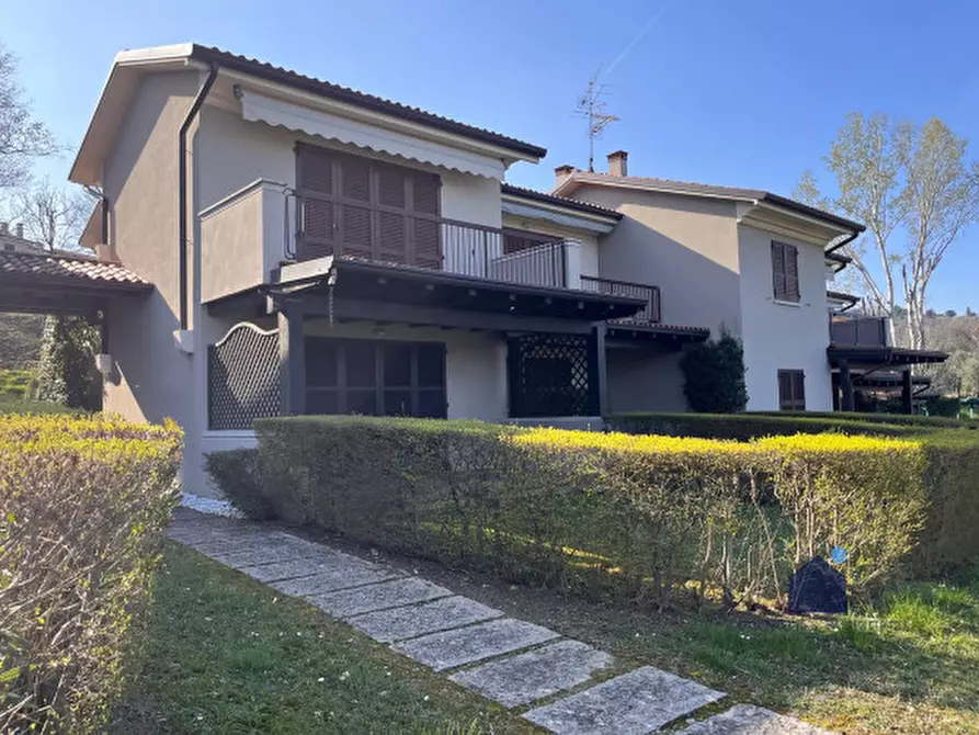Immagine 39 di Appartamento in vendita  in Via Prais, 40 a Padenghe Sul Garda