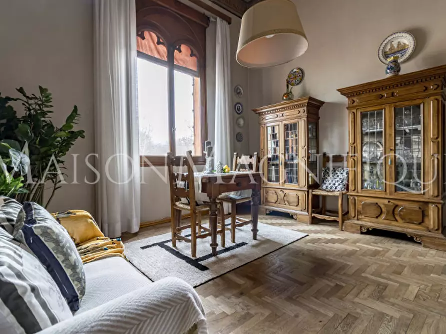 Immagine 4 di Appartamento in vendita  in Via Aurelio Saffi a Bologna