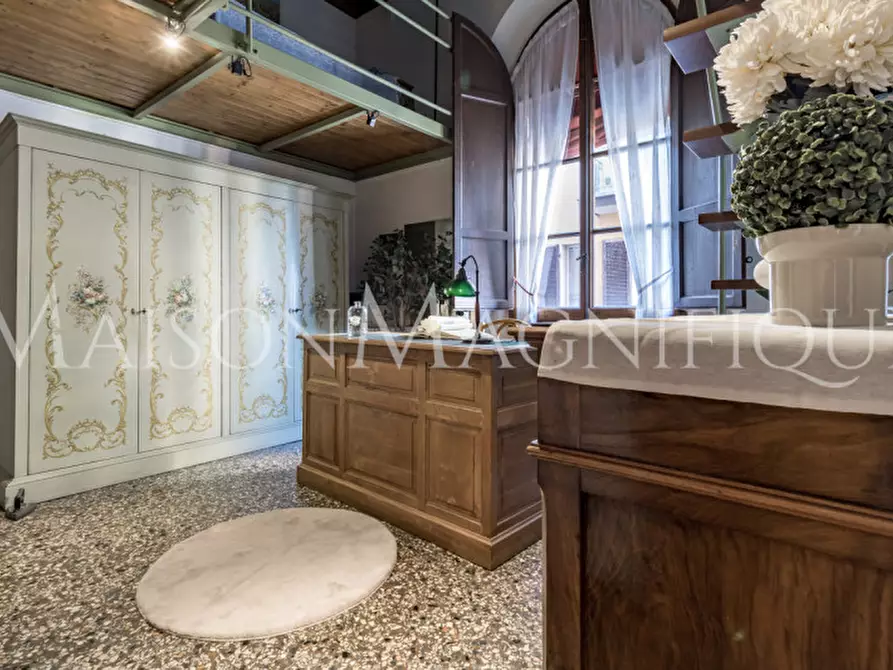 Immagine 39 di Appartamento in vendita  in Via Aurelio Saffi a Bologna