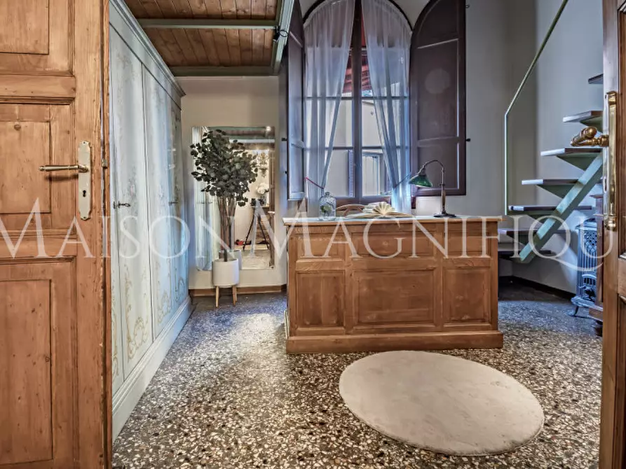 Immagine 53 di Appartamento in vendita  in Via Aurelio Saffi a Bologna