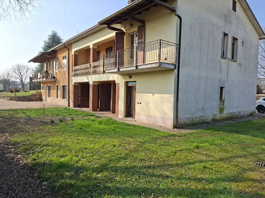 Immagine 3 di Appartamento in vendita  a Volta Mantovana