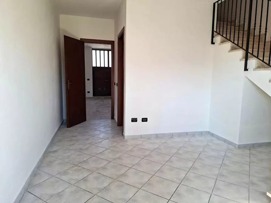 Immagine 11 di Appartamento in vendita  a Volta Mantovana