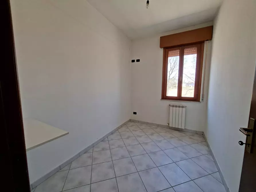 Immagine 21 di Appartamento in vendita  a Volta Mantovana