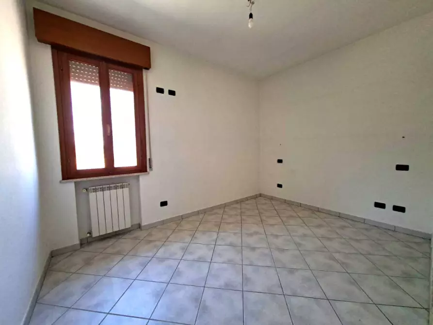 Immagine 23 di Appartamento in vendita  a Volta Mantovana