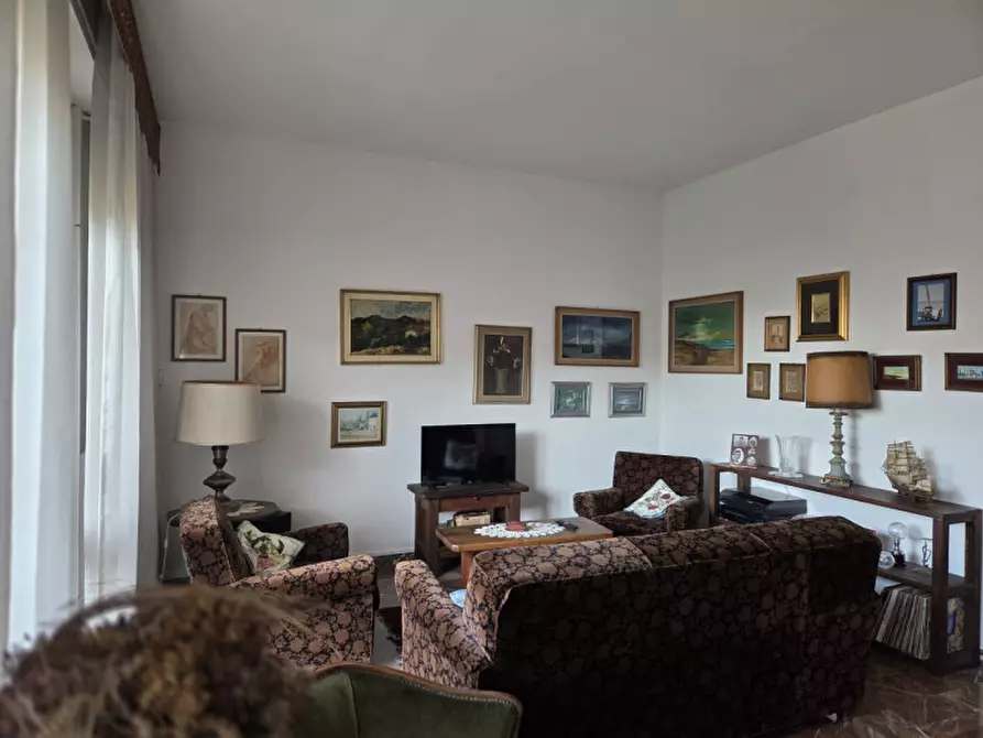 Immagine 4 di Appartamento in vendita  in Via Siena a Firenze