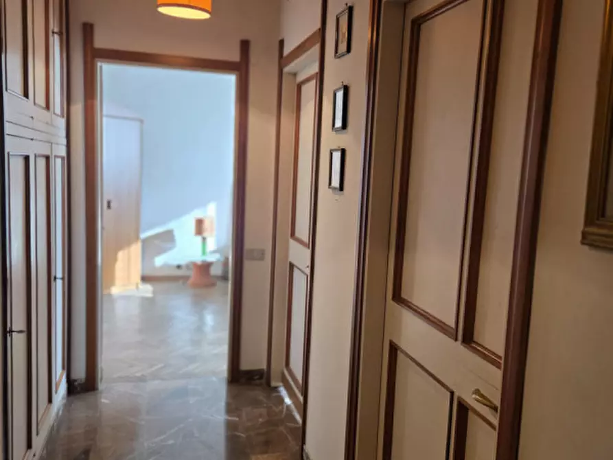 Immagine 11 di Appartamento in vendita  in Via Siena a Firenze