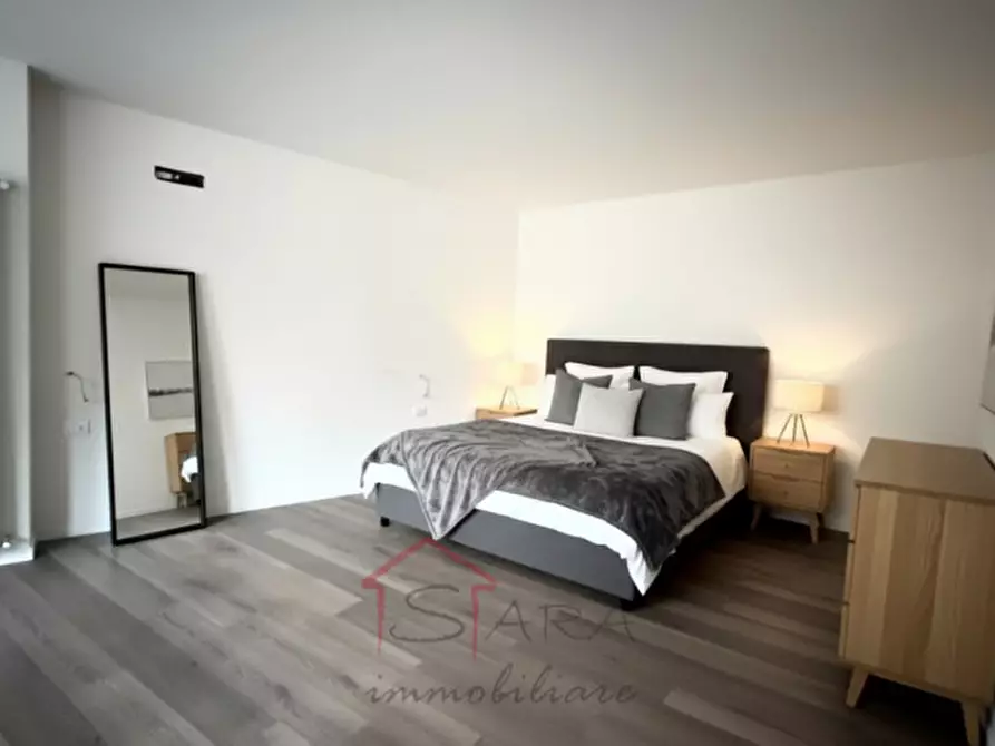 Immagine 1 di Appartamento in vendita  a Padova