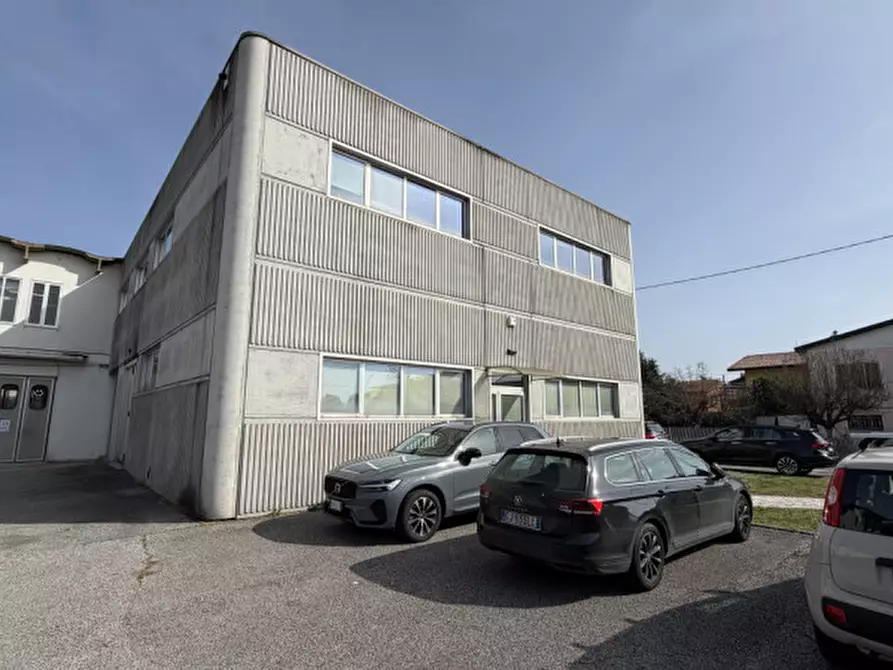 Immagine 1 di Capannone industriale in vendita  in Vigonza Via U. Foscolo a Vigonza