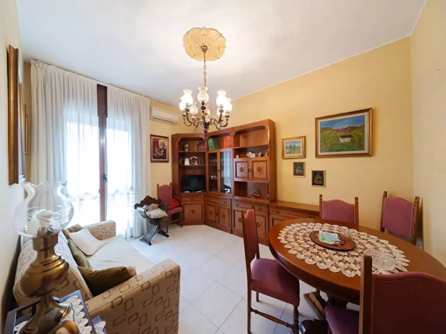 Immagine 2 di Appartamento in affitto  in Via Venezia Tridentina 6 a Monza