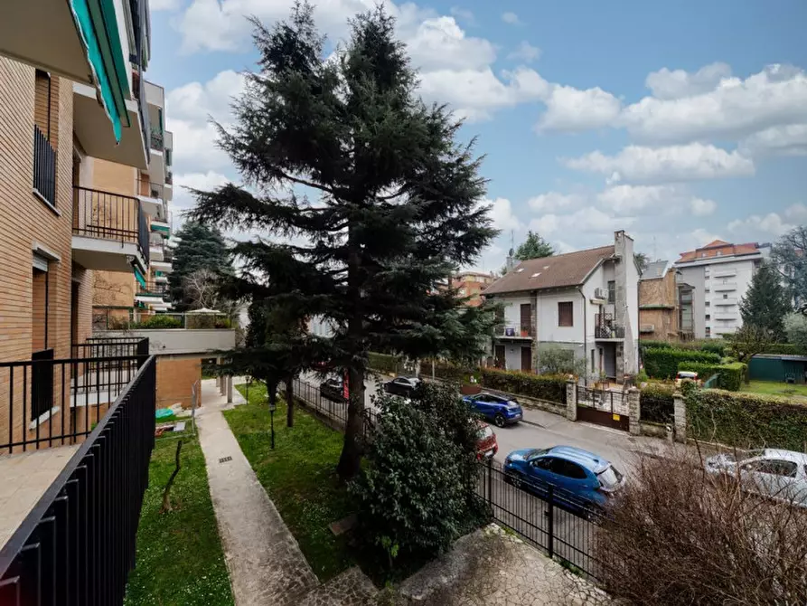 Immagine 16 di Appartamento in affitto  in Via Venezia Tridentina 6 a Monza
