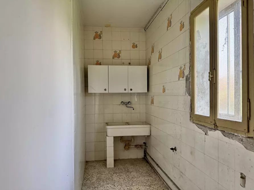 Immagine 9 di Casa bifamiliare in vendita  in via cuoro a Solesino