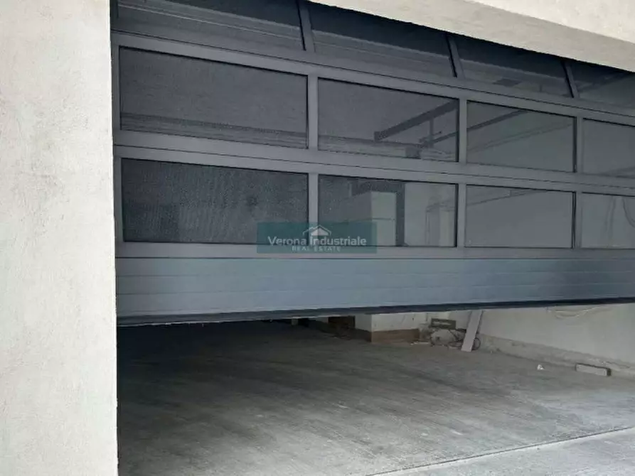 Immagine 3 di Magazzino in affitto  in Verona Via Messedaglia a Verona