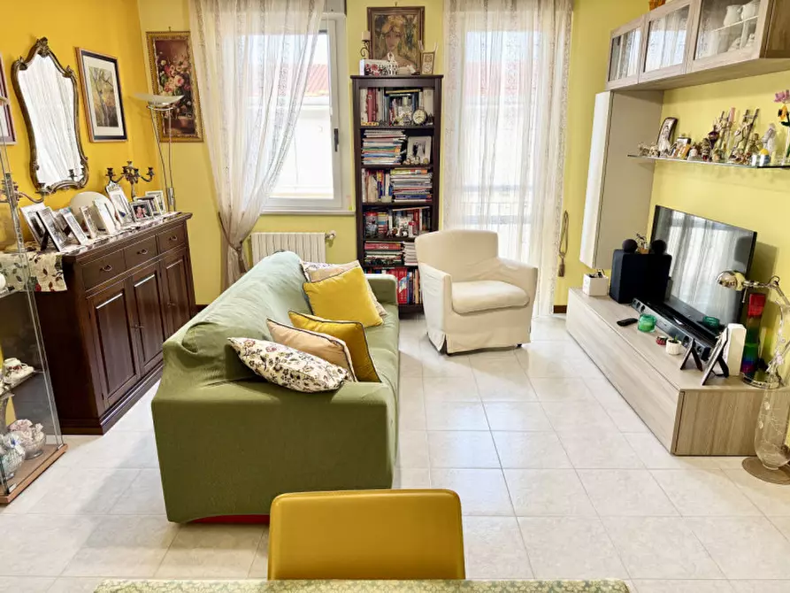 Immagine 3 di Appartamento in vendita  in via piemonte 5 a San Secondo Parmense