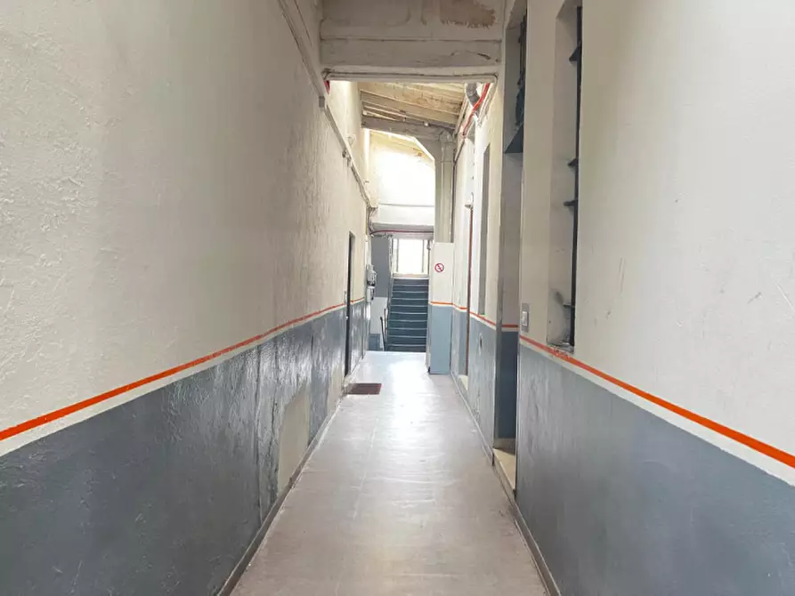 Immagine 27 di Appartamento in vendita  in Via Fratelli Ugoni a Brescia