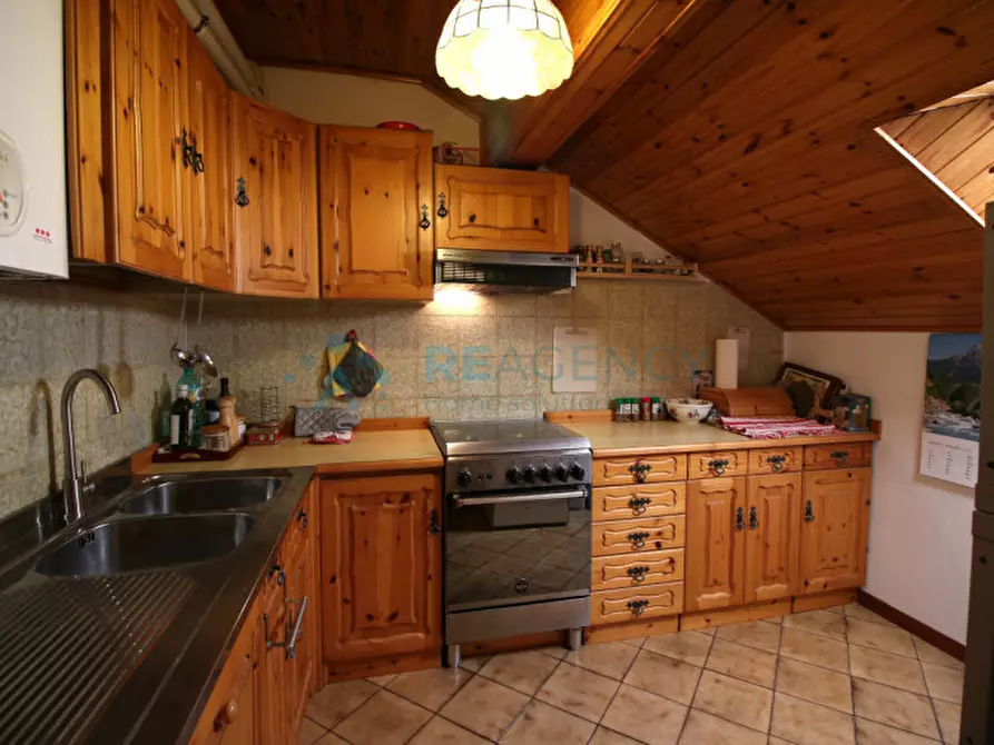 Immagine 5 di Appartamento in vendita  in Viale dei Finanzieri 19 a Tonezza Del Cimone