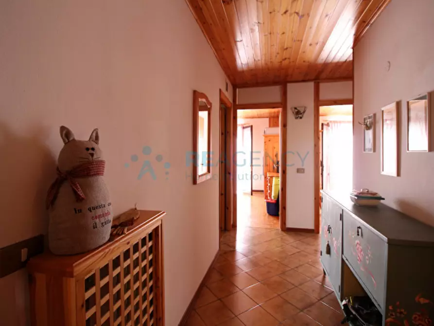 Immagine 12 di Appartamento in vendita  in Viale dei Finanzieri 19 a Tonezza Del Cimone