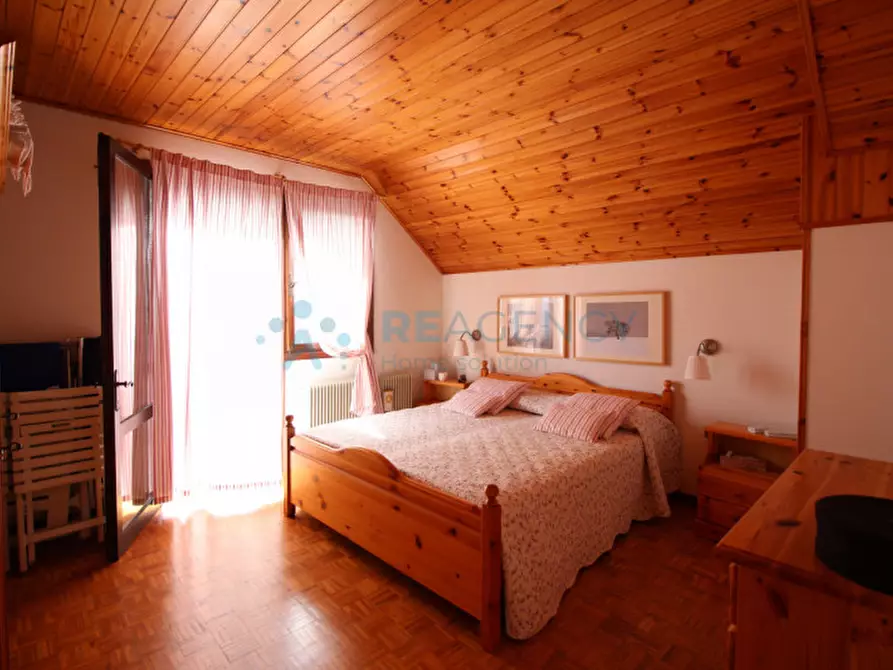 Immagine 16 di Appartamento in vendita  in Viale dei Finanzieri 19 a Tonezza Del Cimone